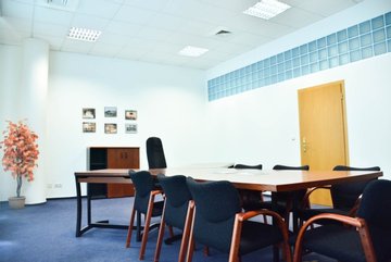 Sklady, kanceláře a show room Praha